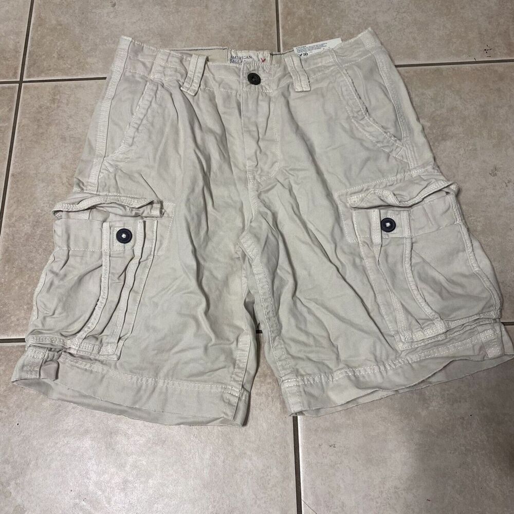 NEW American Eagle Men’s 28 Cargo Shorts Khaki Beige Classic Length